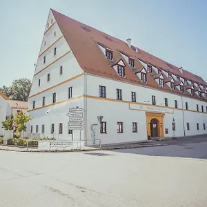 mariandl-im-oberwirt.com-bavaria.com/